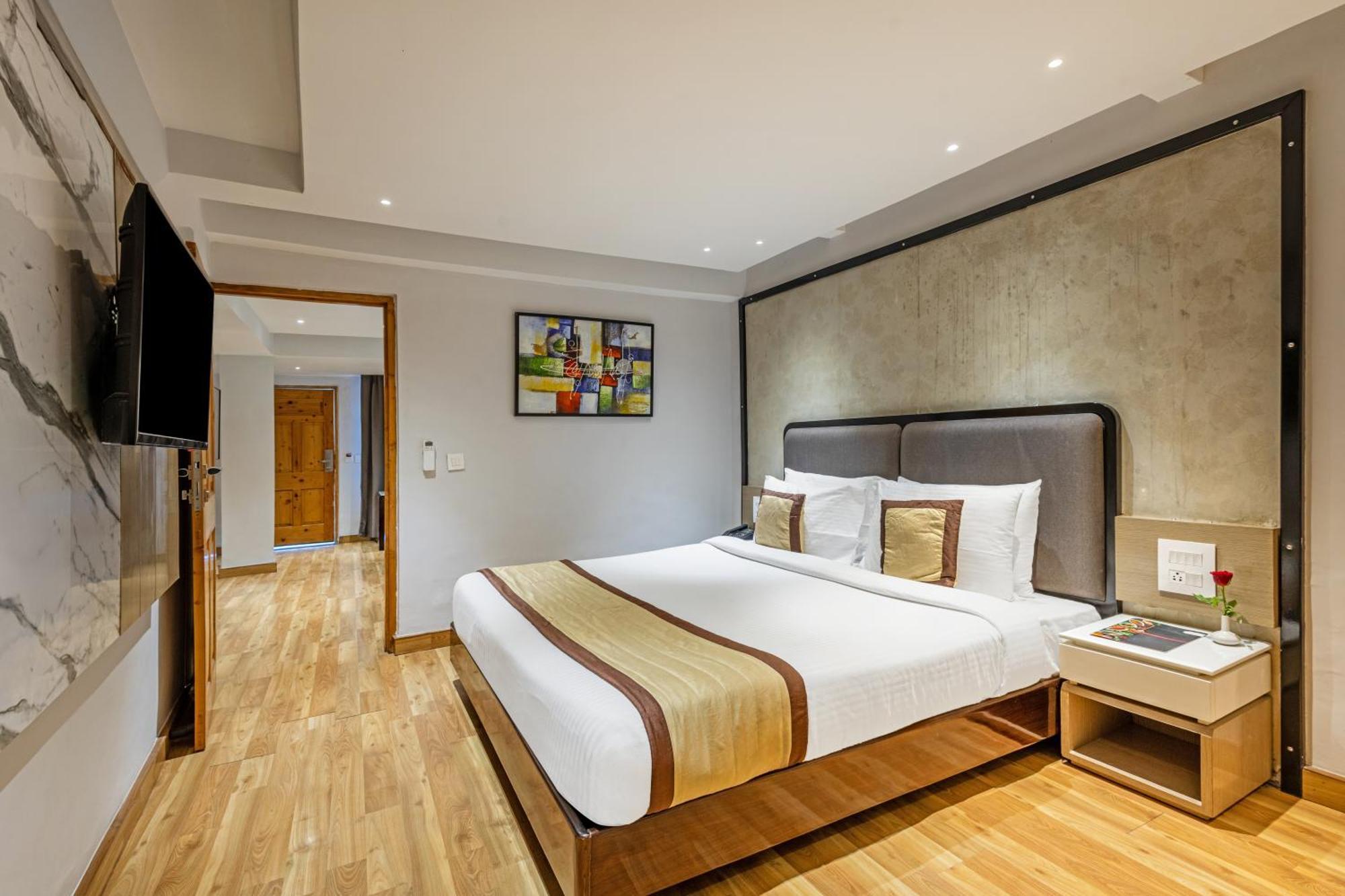 Sterling Legacy Shimla Hotel Exterior foto